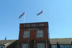 The Pillar Hotel, Лондон