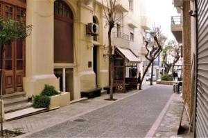 New Hostel At Center, Ираклион