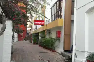 Astoria Hotel, Калькутта
