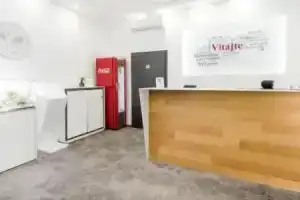 Petit Dependance, Братислава