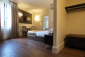 Hotel «Milano & Spa***s», Верона