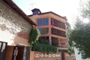 Lal Hotel, Хорог