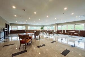 Puzzle Hotels, Рюссельхайм