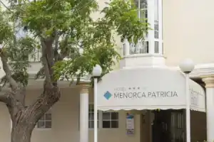 Hotel «Menorca Patricia», Сиудадела