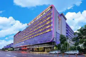 Taw Win Garden Hotel, Янгон
