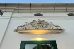 B&B palazzo della guardia, Кава-де-Тиррени