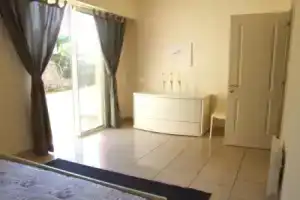 Appartement au Chateau Vallaya, Ментона