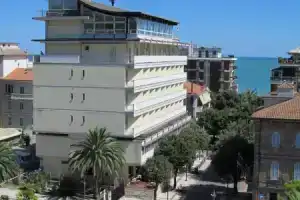 Hotel «Gabbiano», Порто-Сан-Джорджо
