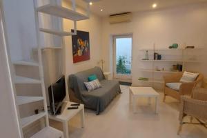 Nice apartment in the historic center of the town.-Casa Rossana, Порто-Санто-Стефано