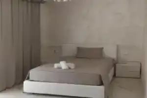 Hotel «Aurora», Порто-Чезарео