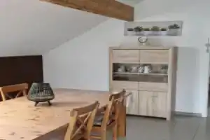 Studio Haras, Вавр