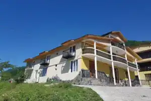 Гостевой дом «Hilltop Mestia», Местиа