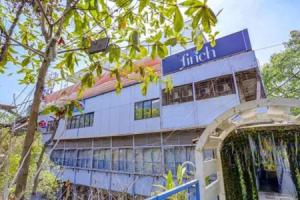 Capital O 62560 Hotel Zaid International, Мумбаи