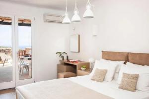 Luxury Key Mykonos 8 Bed Villa Natura Agios Ioannis, Миконос
