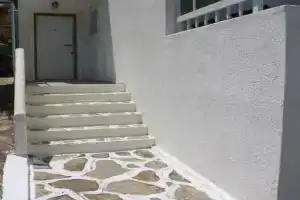 Kassandra Garden Residence, Истро