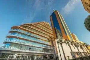 Marvellous 3BR Penthouse in Central St Julian's, Пемброк