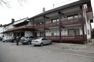 Отель «Rammersweier Hof», Оффенбург