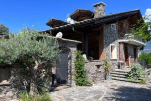 Casa Unica- da Bruno, Колико
