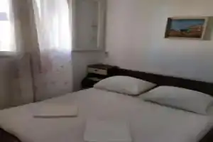 Studio Apartment No2, Комижа