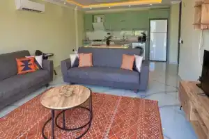 Viila Mios, Патара