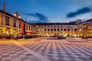 Bm Hotel City, Самсун