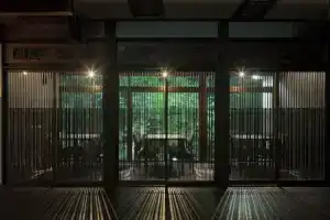 Kakureisen, Сага