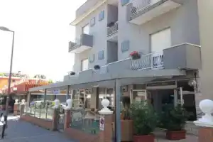 Hotel «Villa Enea», Римини