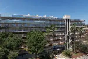 Hotel «Marinada», Салоу