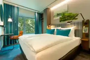 Motel «One Stuttgart-Hauptbahnhof», Штутгарт