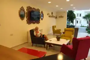 Hotel Gold Stone, Бельдиби