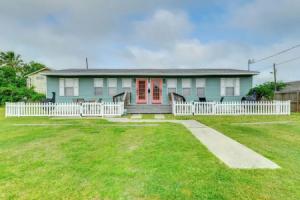 Walk Dtwn: Pet-friendly Townhome in Rockport, Рокпорт