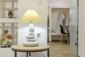 Naxian Nest 2BR Apart Near Beach - Semi Basement, Наксос