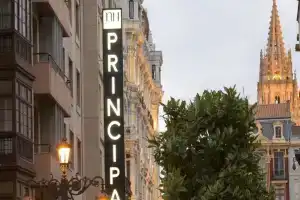 Отель «NH Oviedo Principado», Овьедо