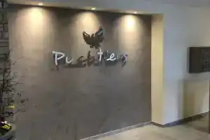 Gasthof Deutscher Adler und Hotel Puchtler, Бишофсгрюн