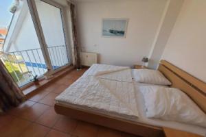 Klosterstr_14 Wohnung 12, Цингст