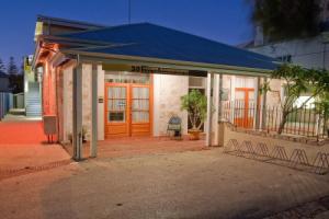 Maand Up Accommodation, Перт