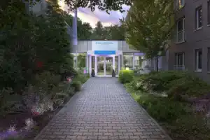 Airport & Seminarhotel, Ной-Изенбург