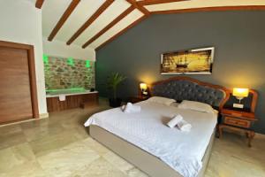 Fethiye Patara 2 Titanic Villa, Олюдениз