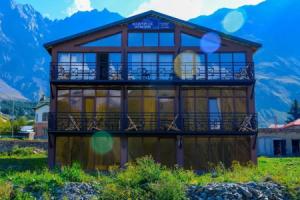 Отель «Chemodann Kazbegi», Казбеги