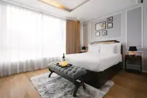 Spring Flower Hotel, Ханой