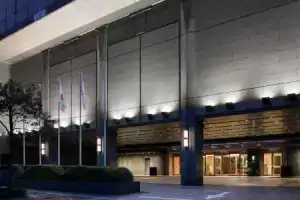 Yokohama Bay Sheraton Hotel and Towers, Иокогама