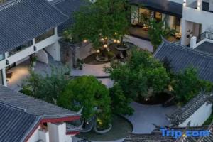 Suhuatang Shangi Homestay (Lijiang), Лицзян