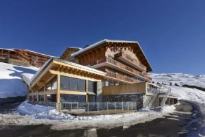 Ours Blanc Hotel & Spa, Ле Менюир
