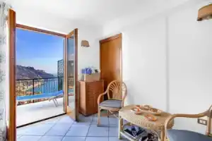 AMORE RENTALS - Residenza Rosalia, Равелло