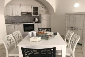 Corso Garibaldi 22 Apartment, Паола