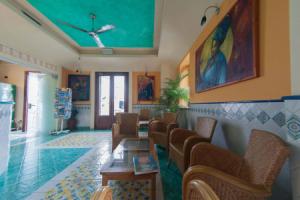 Petit Hotel, Милаццо