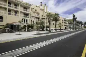 Апарт-отель «Coral Compostela Beach», Плайя де лас Америкас