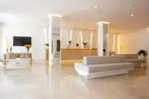 Hotel «Sabina Playa», Кала-Миллор