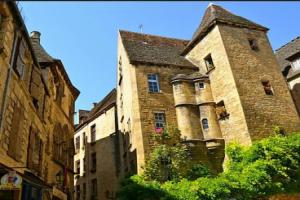 Tourny - Studio cosy Centre médiéval Sarlat, Сарла-ла-Канеда