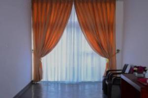 Hotel «Star White - Negombo», Негомбо